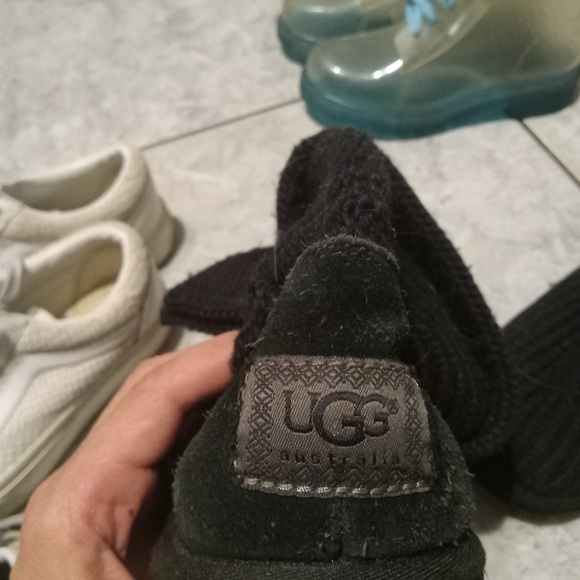 Ugg boot women's 7 - Picture 3 of 3